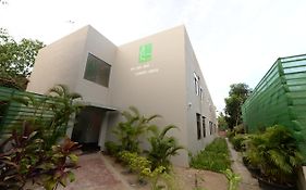 Min Nandar Garden Hotel